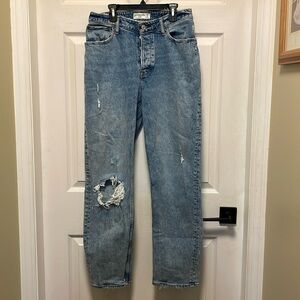 Abercrombie & Fitch |The Dad High Rise| Curve Love |Distressed Jean |Size 28/6R